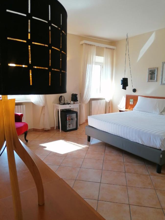 Hotel Lauri Macerata Exterior photo